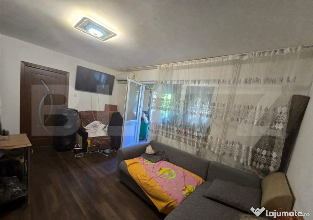 Apartament 2 camere, semidecomandat, Zona Simplon
