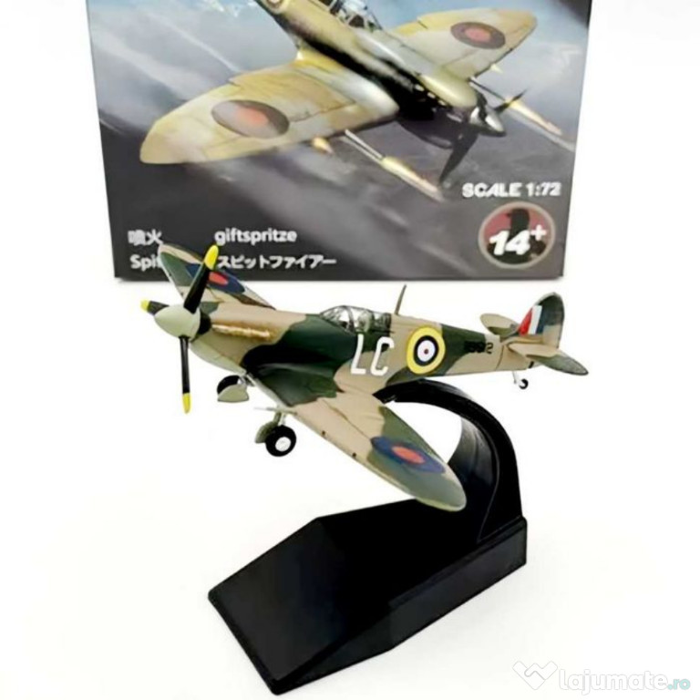 Macheta avion metalica Spitfire scara 1:72
