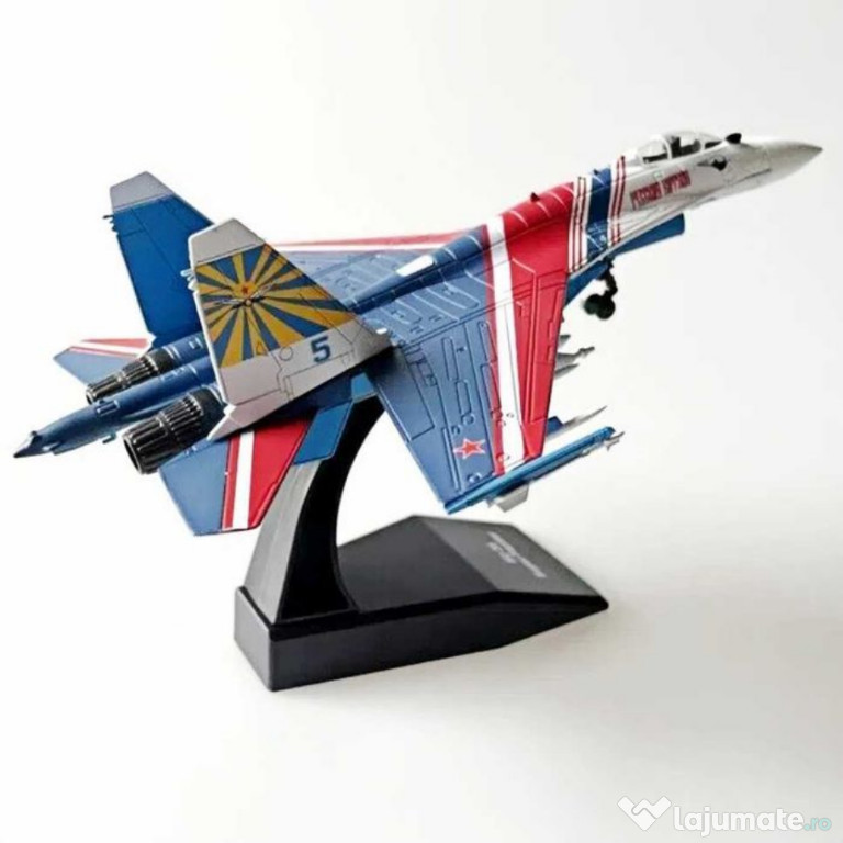Macheta avion metalica Su-35 Knights Super Flanker 1:100 23cm