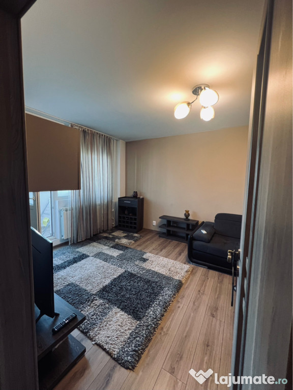 Inchiriez apartament 2 camere