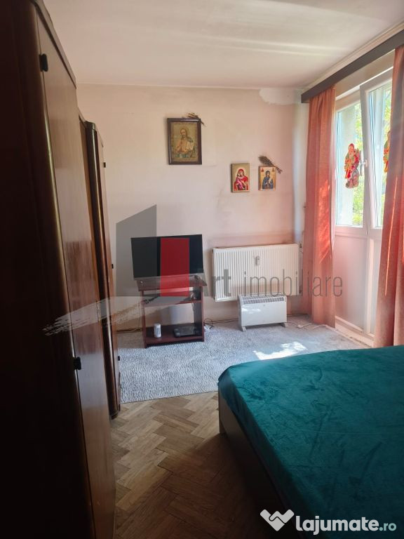Apartament 3 camere Zona Gheorghe Petrașcu, Sector 3 –...