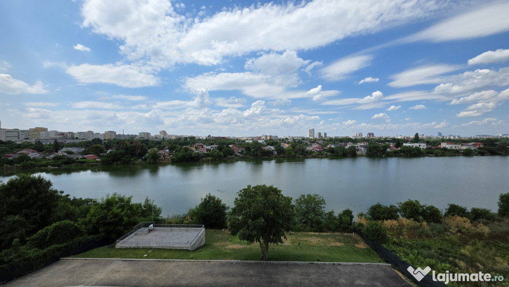 APARTAMENT CU TERASA GENEROASA SI VEDERE UNICA CATRE LAC