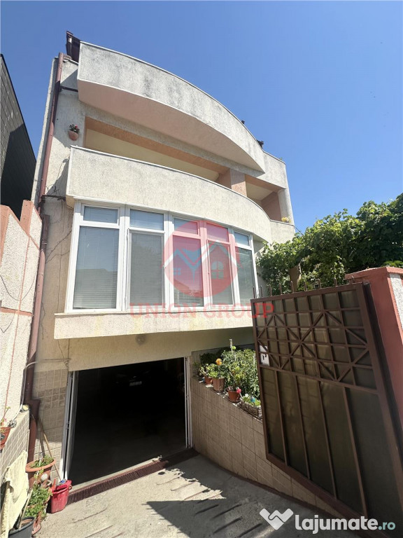 Casa la Cativa Pasi de Mare in Faleza Nord - Ideala Pentru F