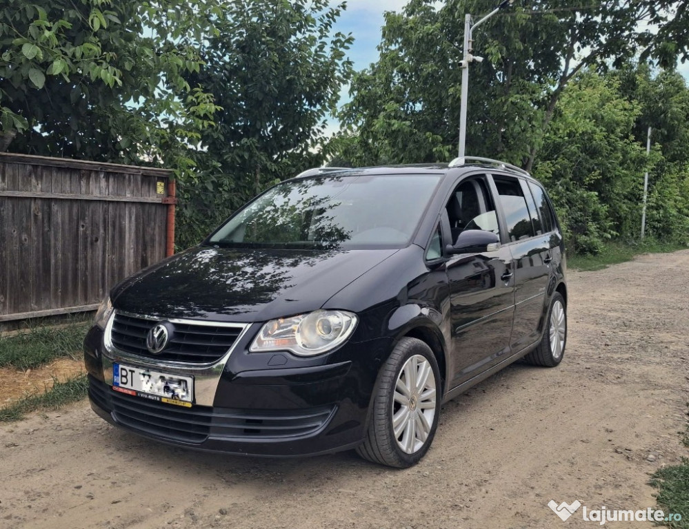 Volkswagen Touran 1.6 Benzină