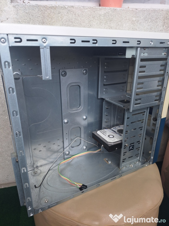 Carcasa PC clasica Middletower