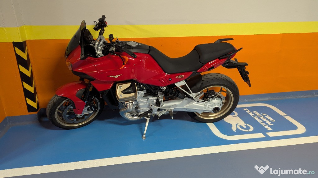Moto Guzzi V100 Mandello