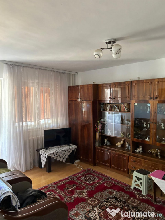 Apartament 3 camere zona Tomis Nord-Campus