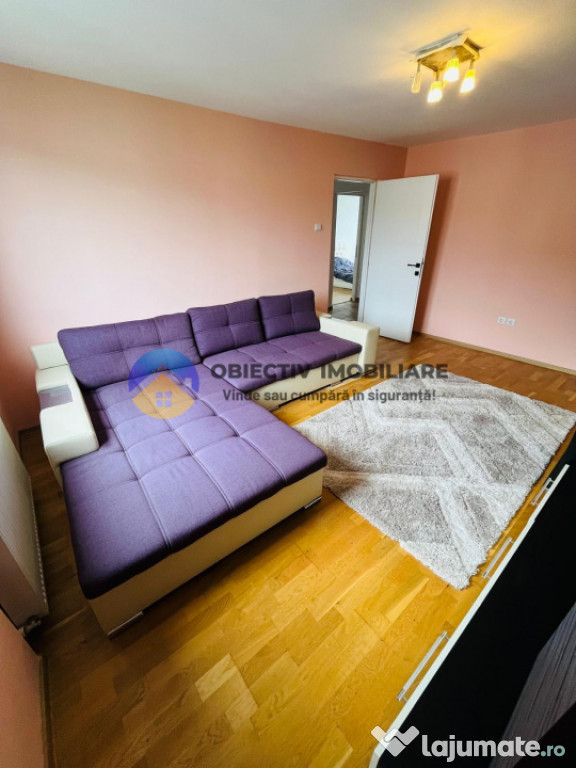 Apartament 3 camere de vânzare – Strada Mihai Viteazu, Pi