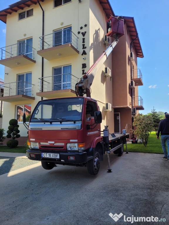 Nacelă Nissan Cabstar BRB