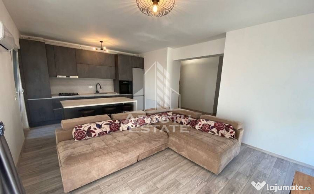 Apartament cu 3 camere open space in zona Aradului