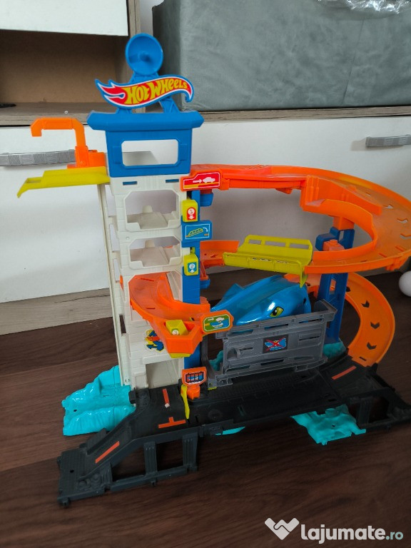Hot wheels Atacul rechinului