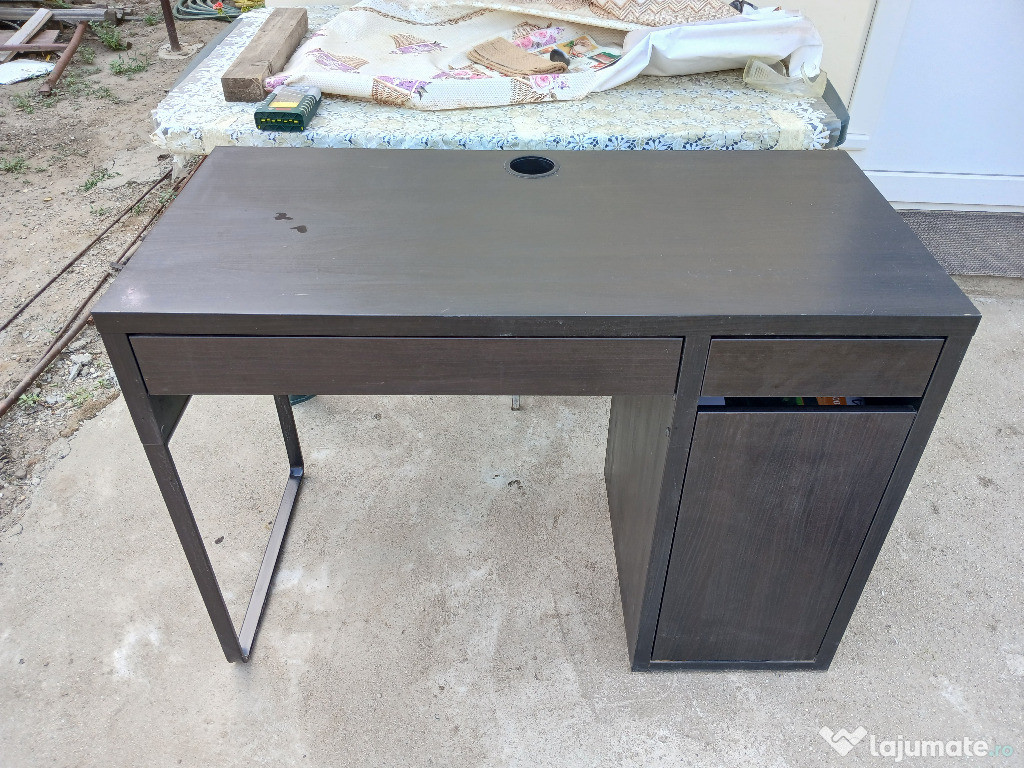 Birou Ikea Micke negru
