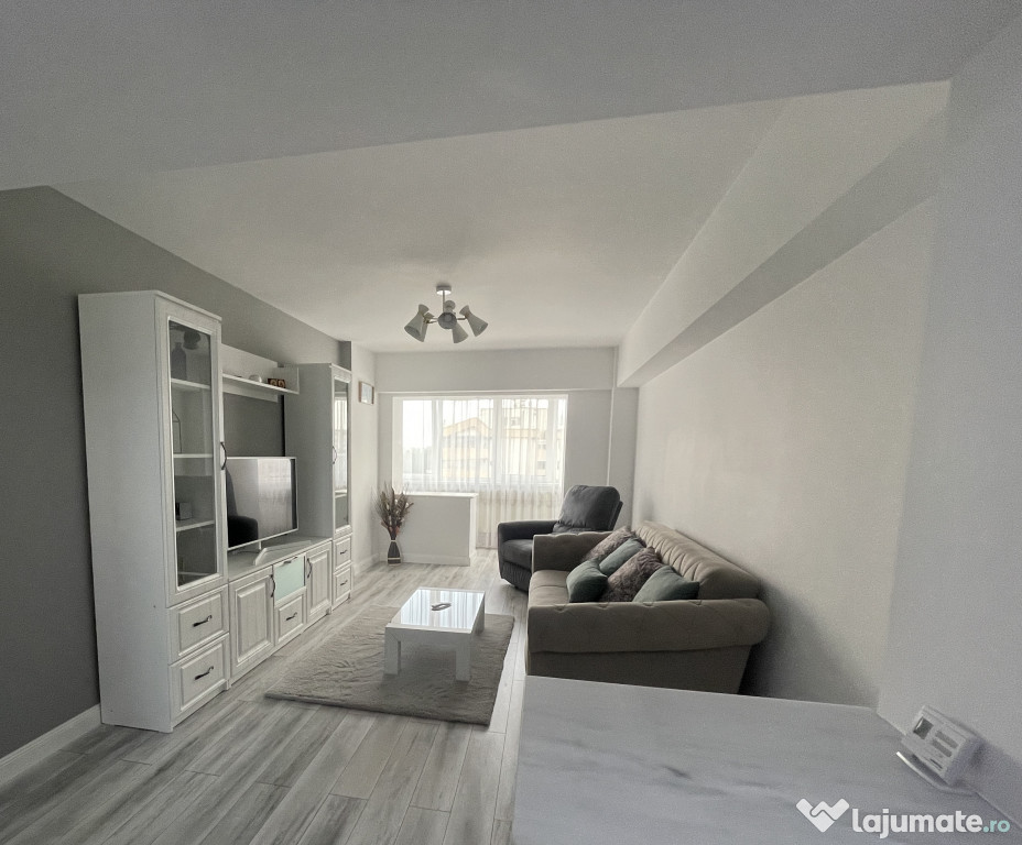 Apartament de vânzare cu 3 camere 72mp