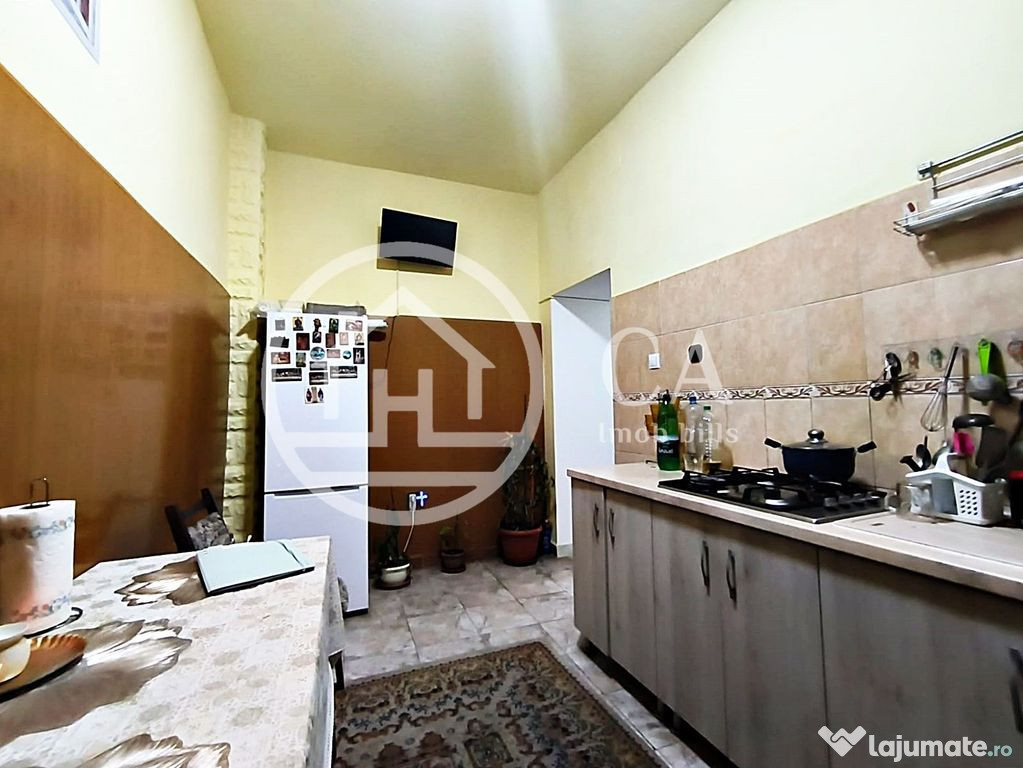 Proprietate mixta de vanzare apartament si spatiu comerci...