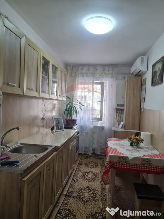 Garsoniera de inchiriat