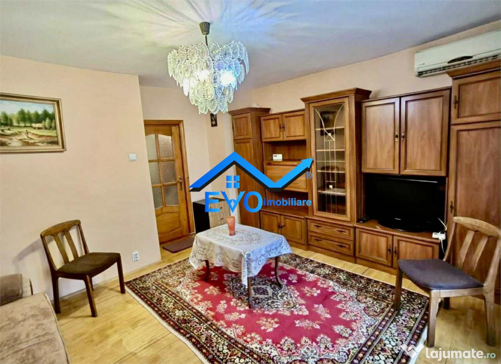 Apartament o camera, de inchiriat, decomandat, etajul 1, CUG