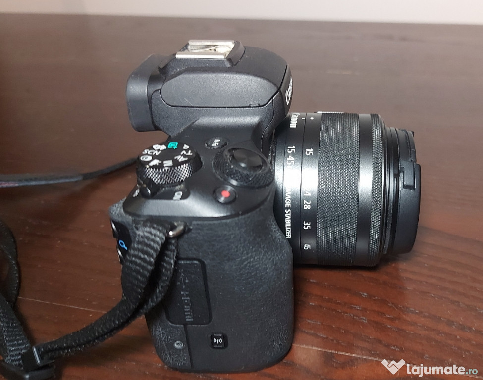 Canon EOS M50 Mark II – stare excelentă, perfect pentru foto & vloggin