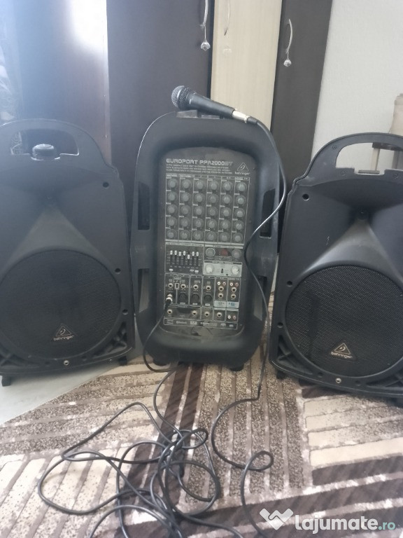 Stație Behringer profesională cu intrare de orgă și vioară