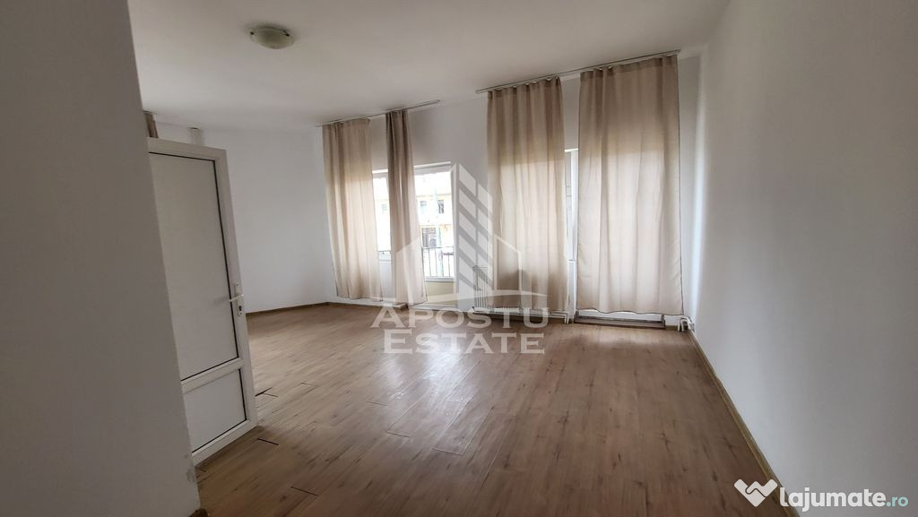 Locatie pentru muncitori,30 de camere cu baie proprie,pan...
