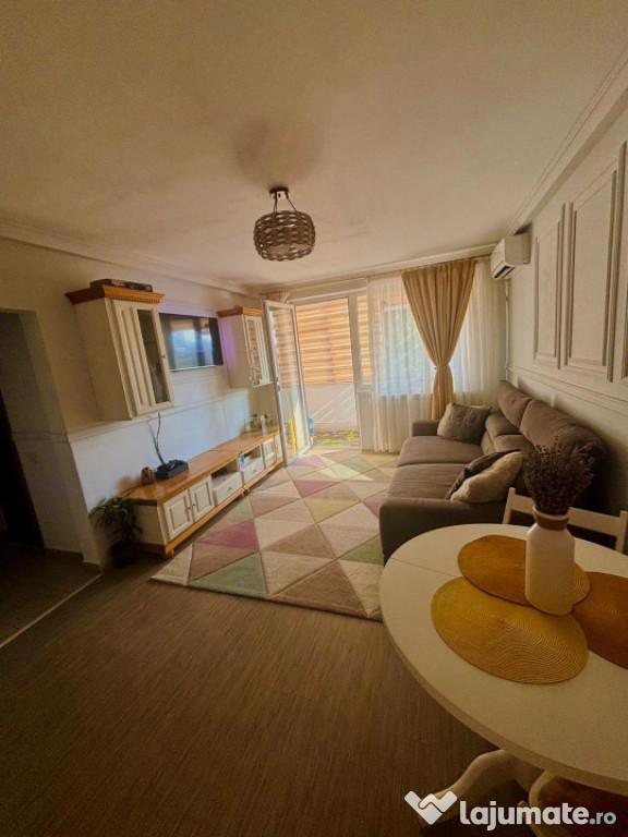 Apartament 2 camere | Decomandat | Central