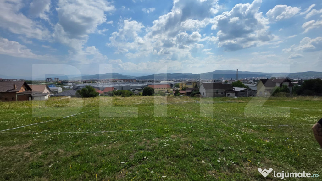 Parcele 5 arii, zona Tarpiului