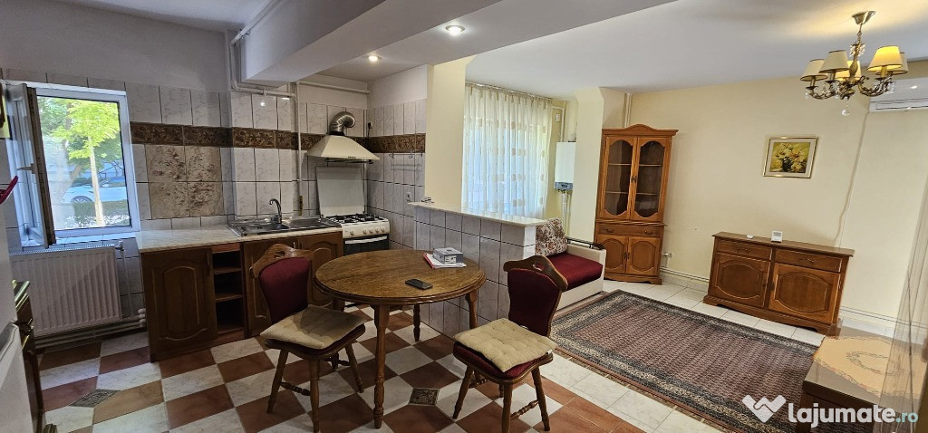 CITY PARK/ 2 CAMERE CU GARAJ