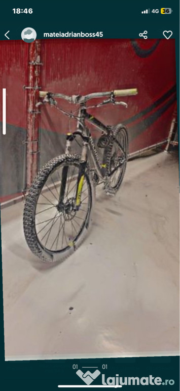 Bicicleta rockrider st530