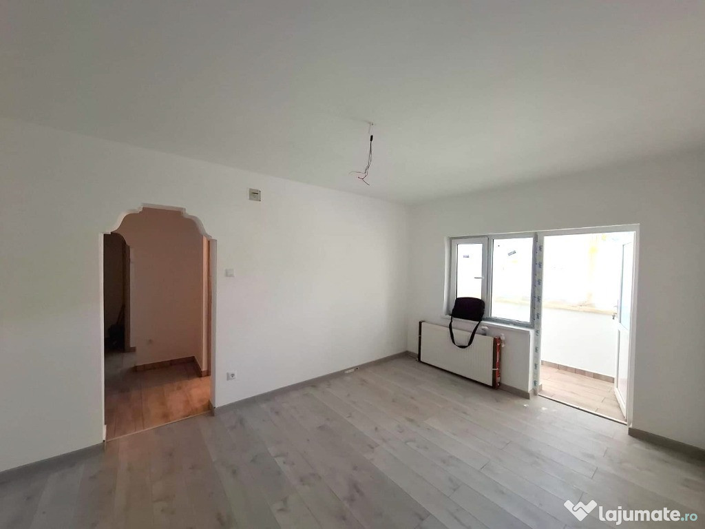 Apartament 3 camere Parter Sud