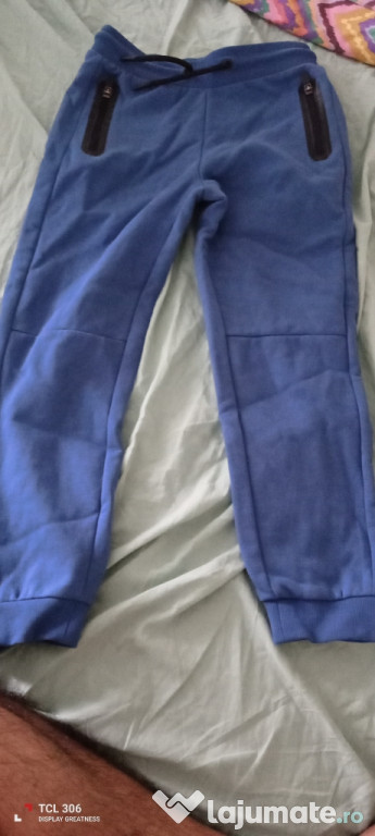Pantaloni trening copil 8-10 ani