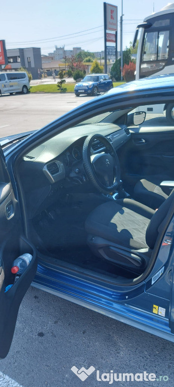 Citroen C-Elysee