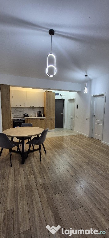 Apartament 2 camere de inchiriat
