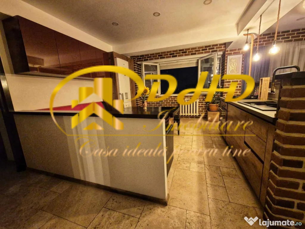 Inchiriez apartament 3 camere Podu Roș (sens Giratoriu), Lux