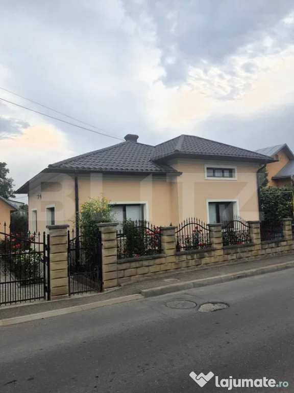 Casa parter, 121 mp utili, 456 mp teren, zona Itcani