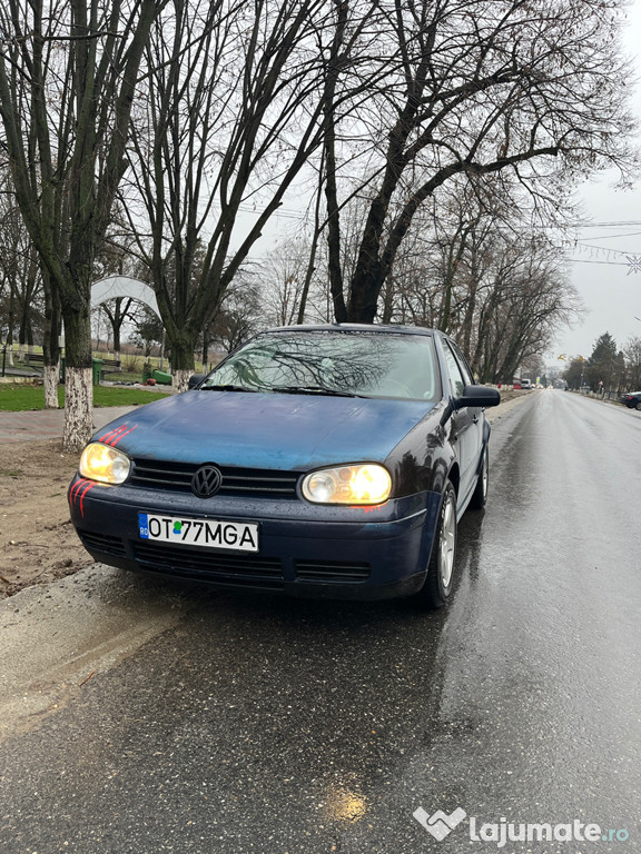 Vând Golf 4 1.4 16V