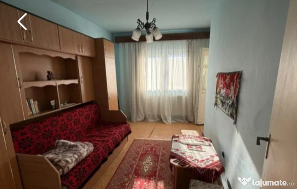 Închiriez apartament 2 camere central, Jibou, Salaj