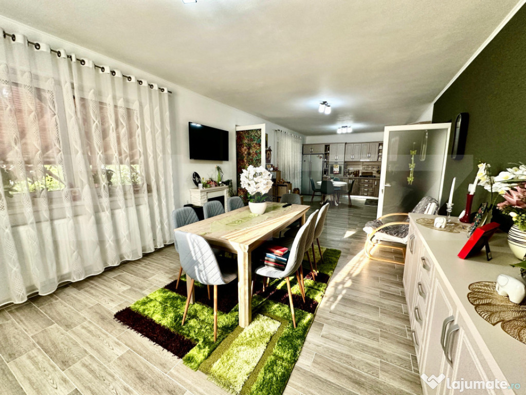 Casă superbă de vânzare – 250 mp utili, 1000mp teren