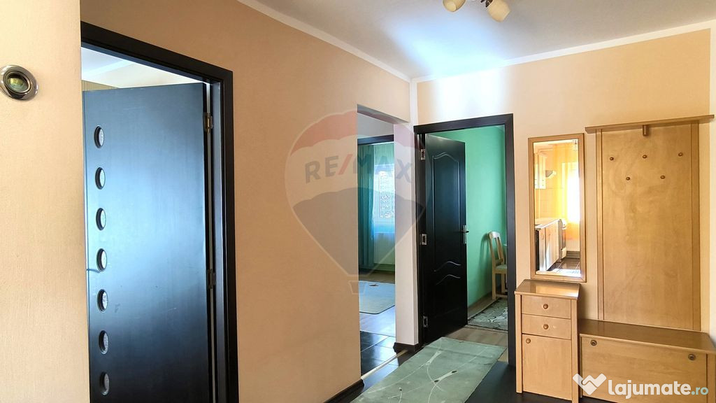 Apartament 3 camere de inchiriat Vitrometan