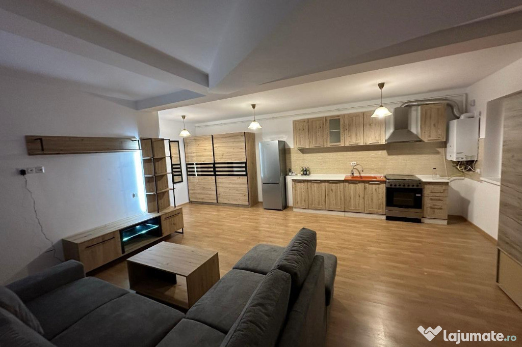 Apartament 2 camere, open space - zona Sanpetru