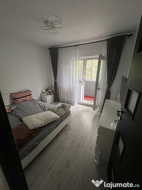 Apartament 3 camere