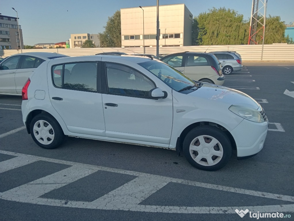 Dacia sandero 2008 1.4mpi varianta Laureate 1650 euro neg.