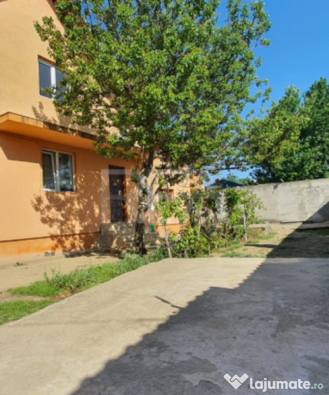 Casa individuala 4 camere mobilata/utilata Bragadiru