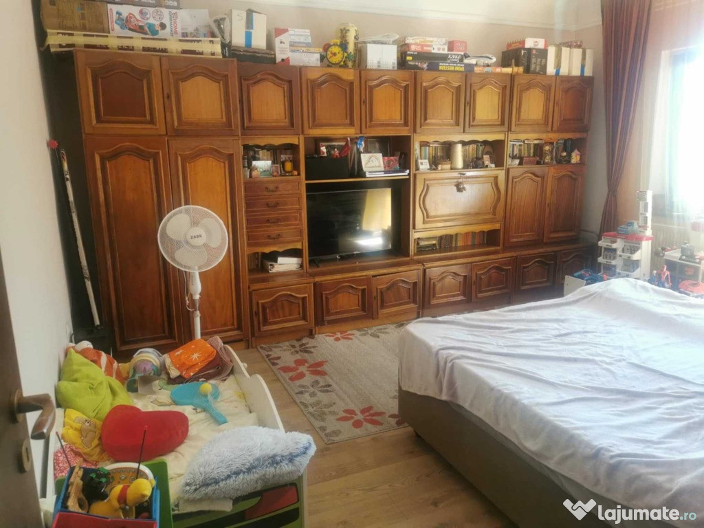Apartament 2 camere Central-zona Liceului Balcescu