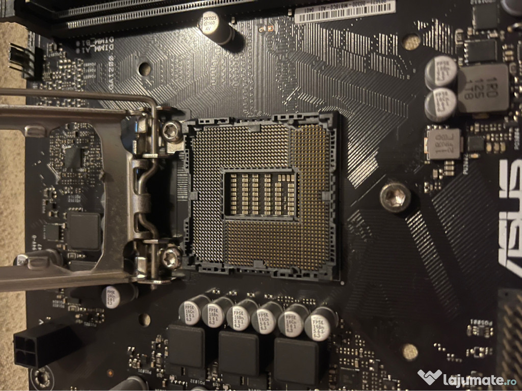 Placa de bază Asus