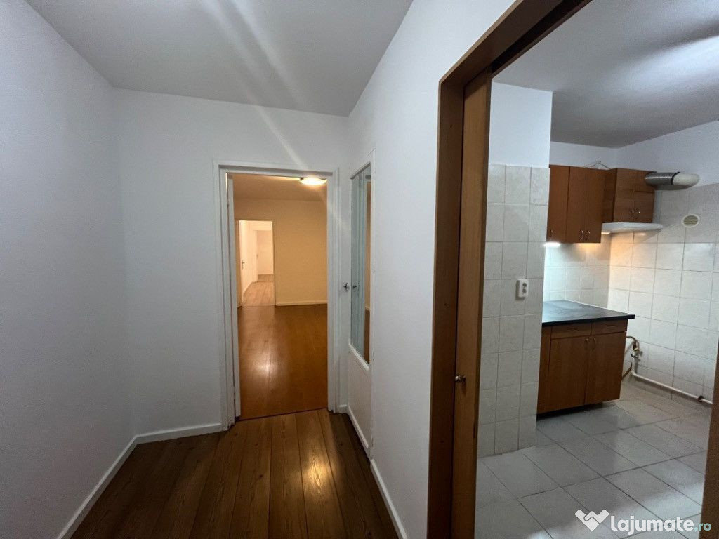 Apartament 3 camere Obregia