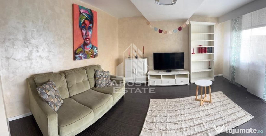 Apartament cu 3 camere - Zona Lunei