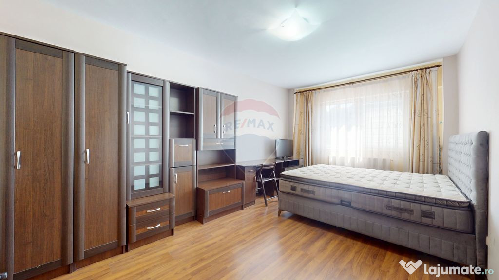 Comision 0% | Apartament 3 camere | Decomandat | Etaj int...