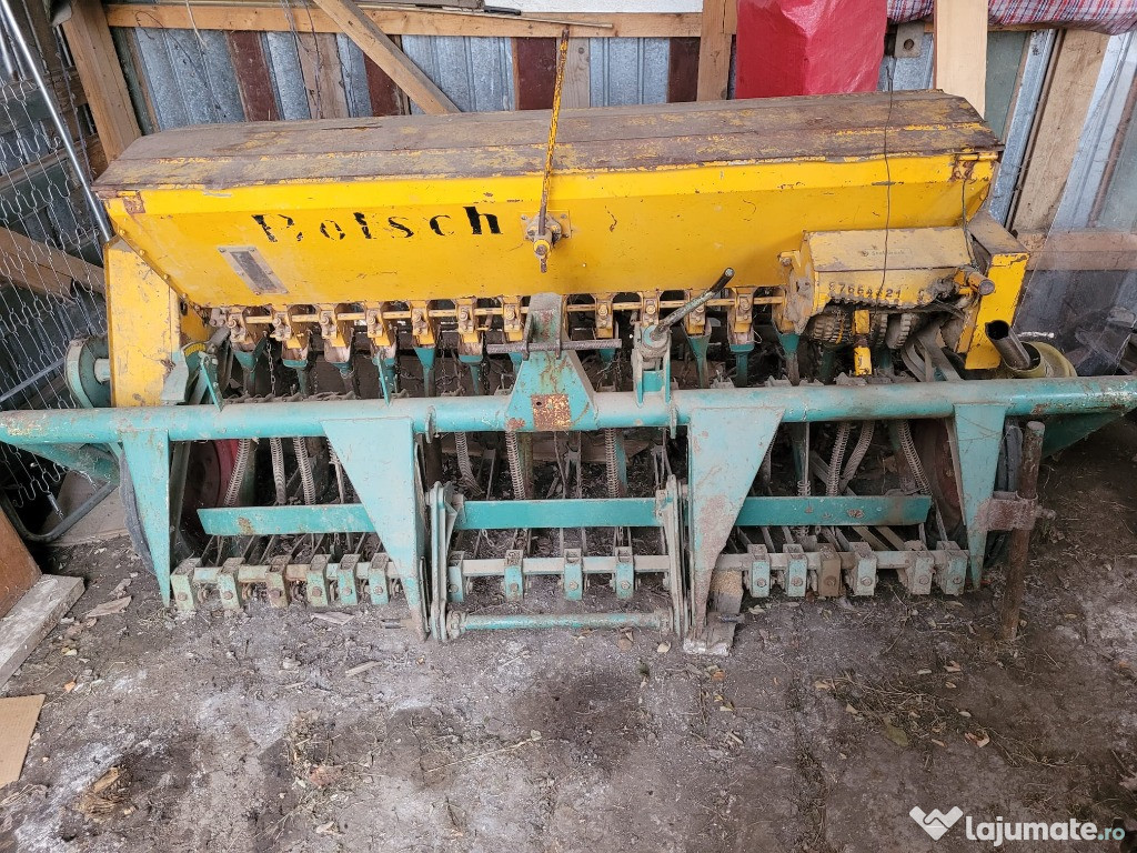 Vând semănătoare păioase