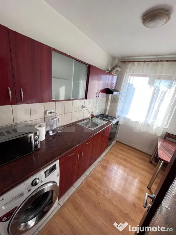 De inchiriat apartament 2 Camere - Pod Ros - Racovita