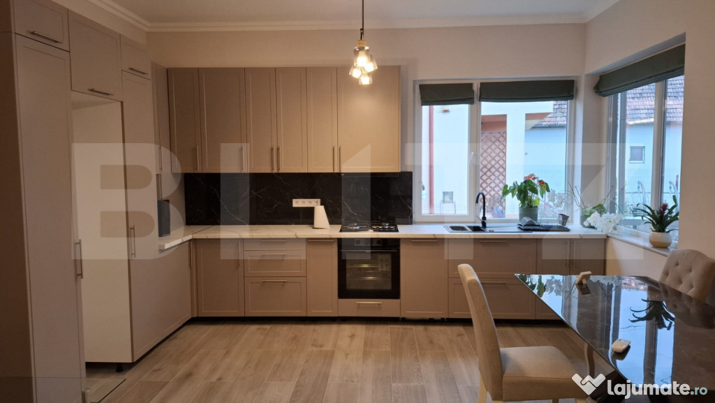 Apartament cu 2 camere, 55 MP, parcare, zona Someseni