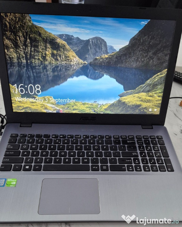 Laptop Asus X542U I5 7th